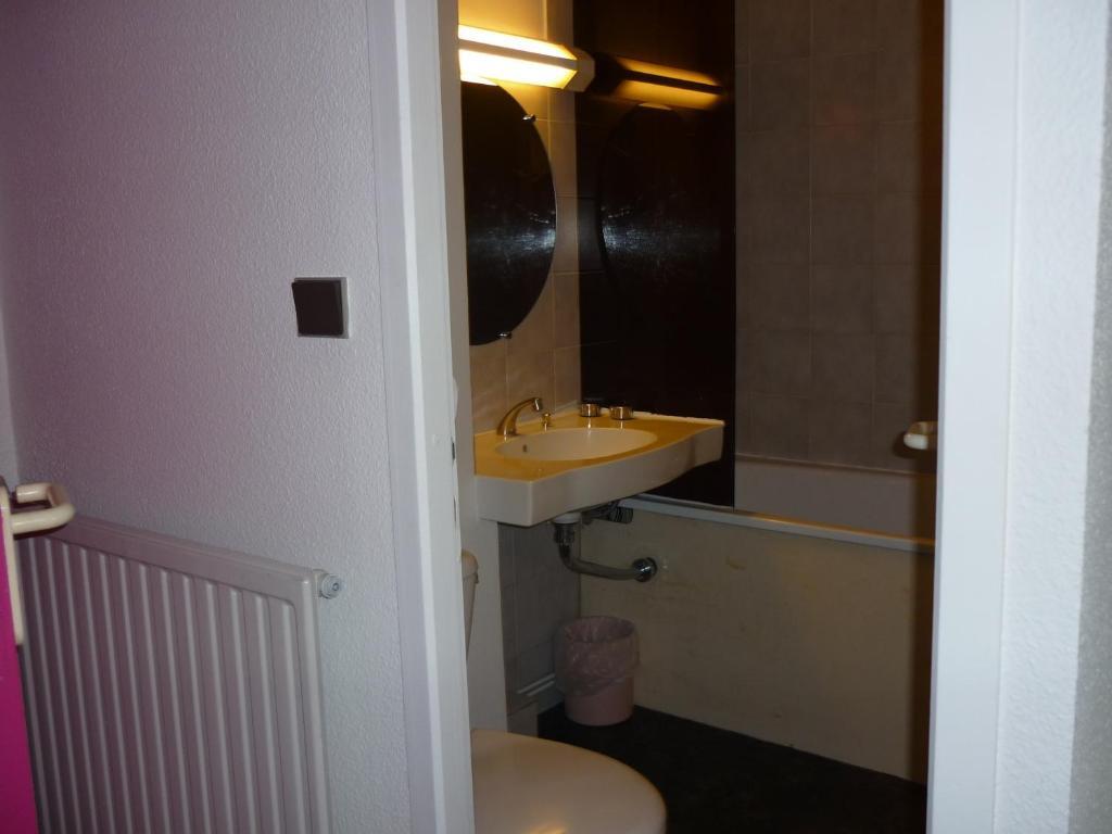 Hotel Entre 2 Mers Proche Bordeaux Carbon-Blanc Camera foto