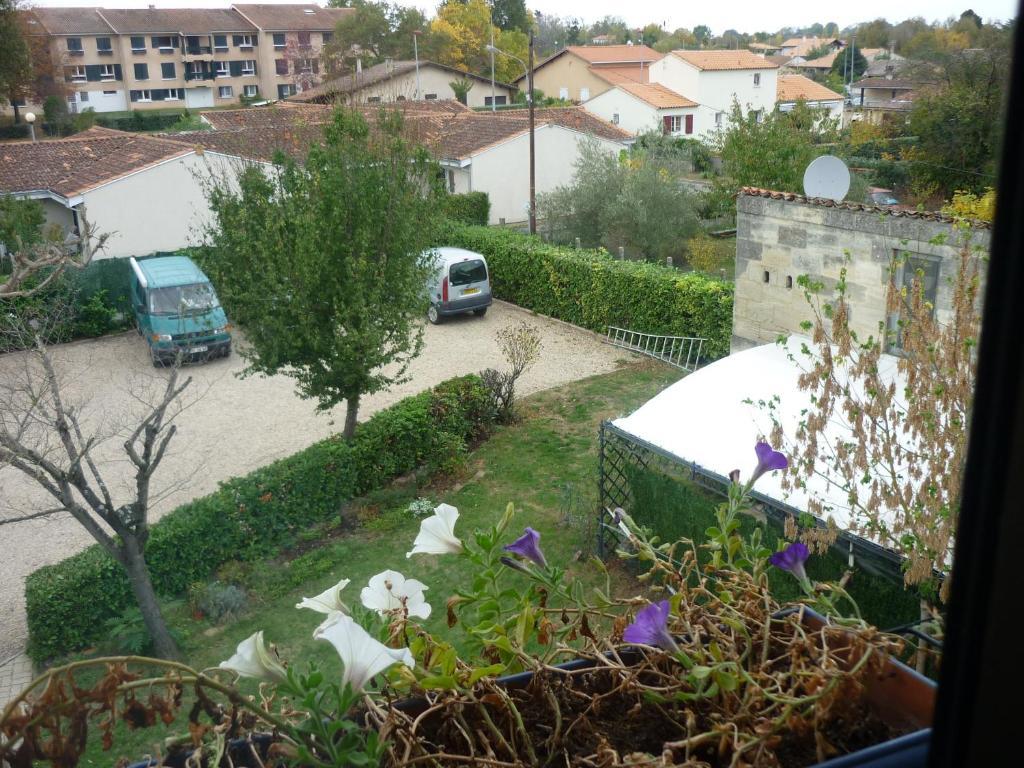 Hotel Entre 2 Mers Proche Bordeaux Carbon-Blanc Esterno foto