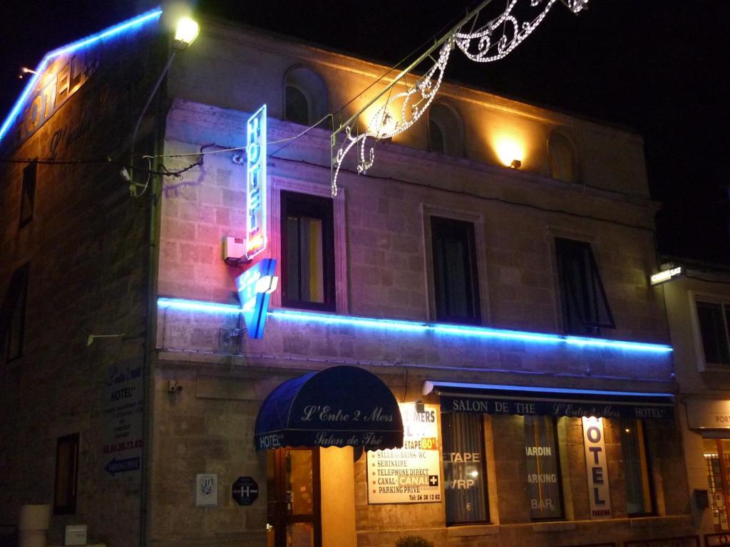 Hotel Entre 2 Mers Proche Bordeaux Carbon-Blanc Esterno foto