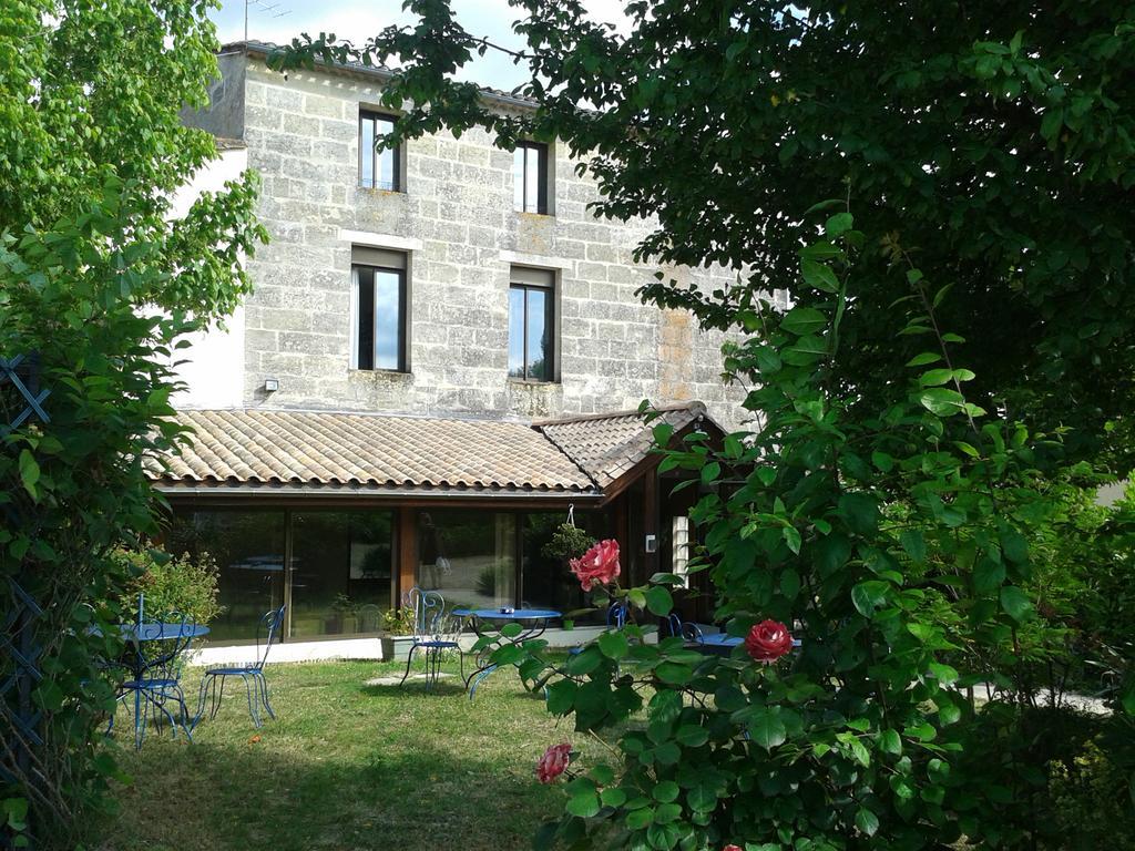 Hotel Entre 2 Mers Proche Bordeaux Carbon-Blanc Esterno foto
